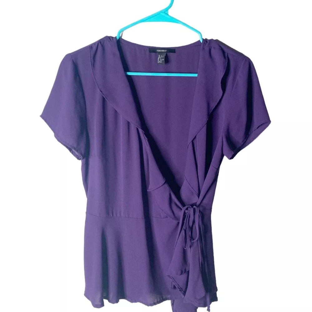 Beautiful purple forever 21 flowy wrap top with tie